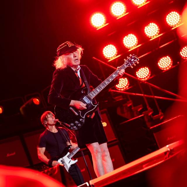 AC/DC Live in Düsseldorf 08.07.2025 Merkur Spielarena Angus Young