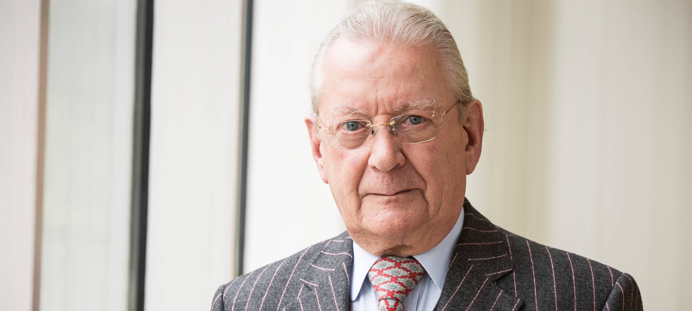 Hans Peter Stihl wird mit dem Aachener Ingenieurpreis ausgezeichnet