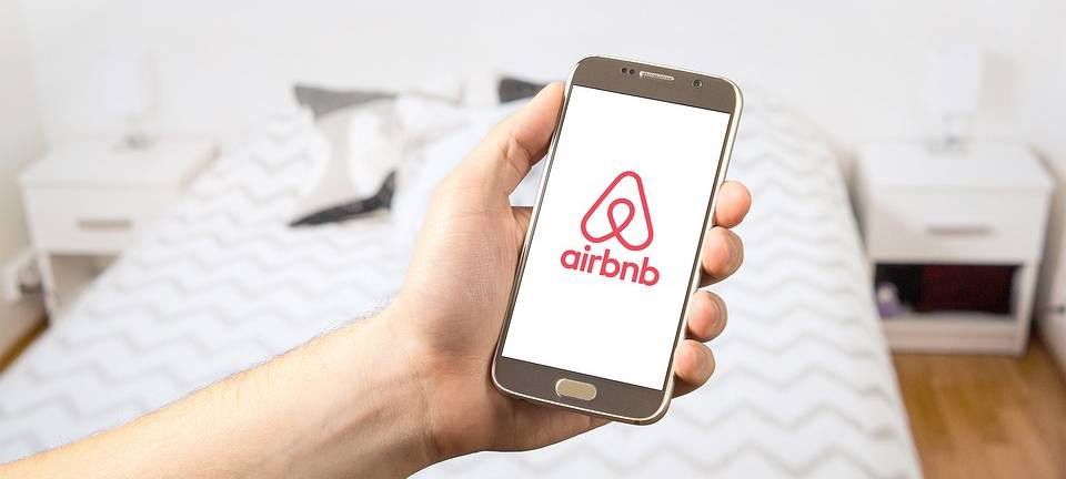 Hoteliers und Mieter vs. Airbnb