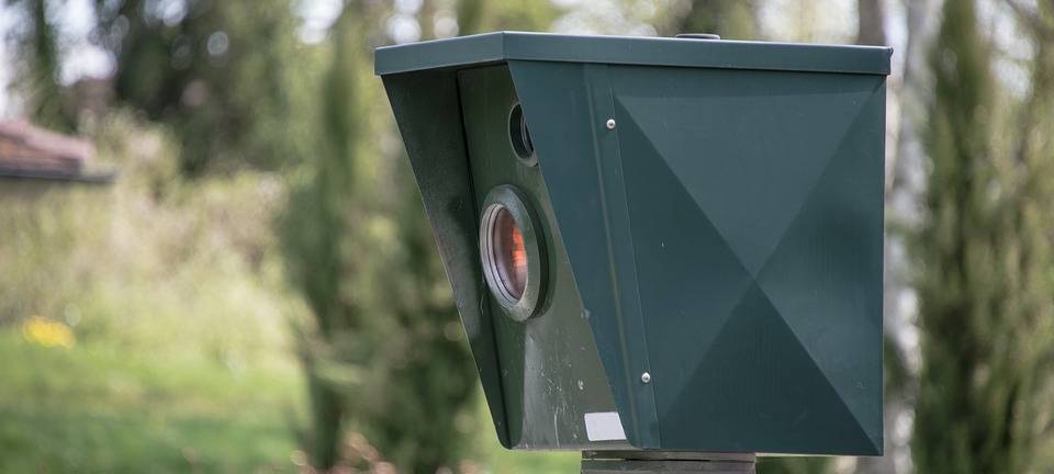 Motorradfahrer mit 111 km/h in 50er Zone