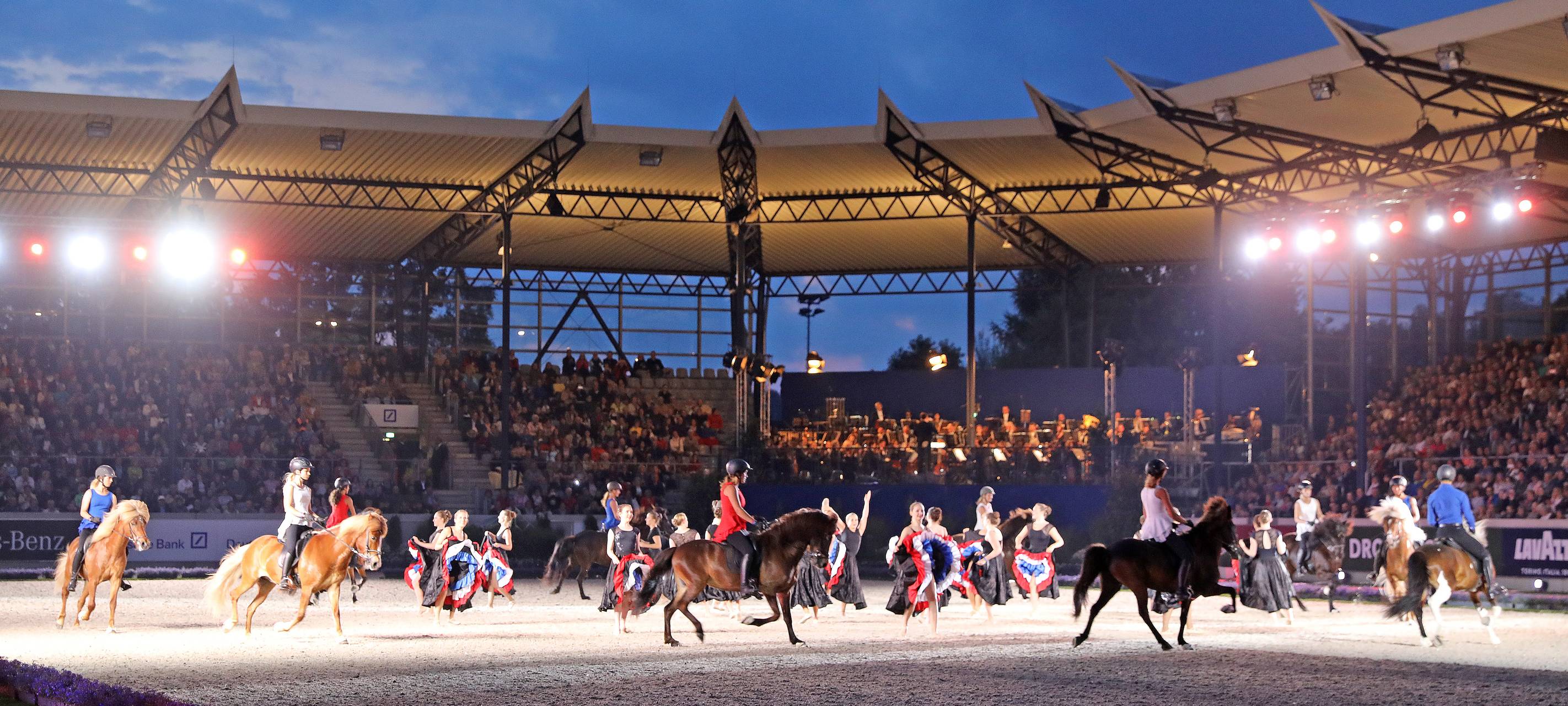 Pferd und Sinfonie mit Ingrid Klimke und Tochter Greta