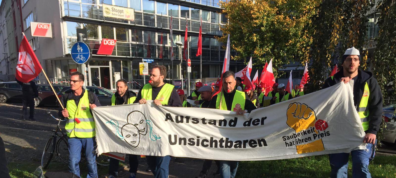 Gebäudereiniger-Warnstreik-Aktionen in Aachen
