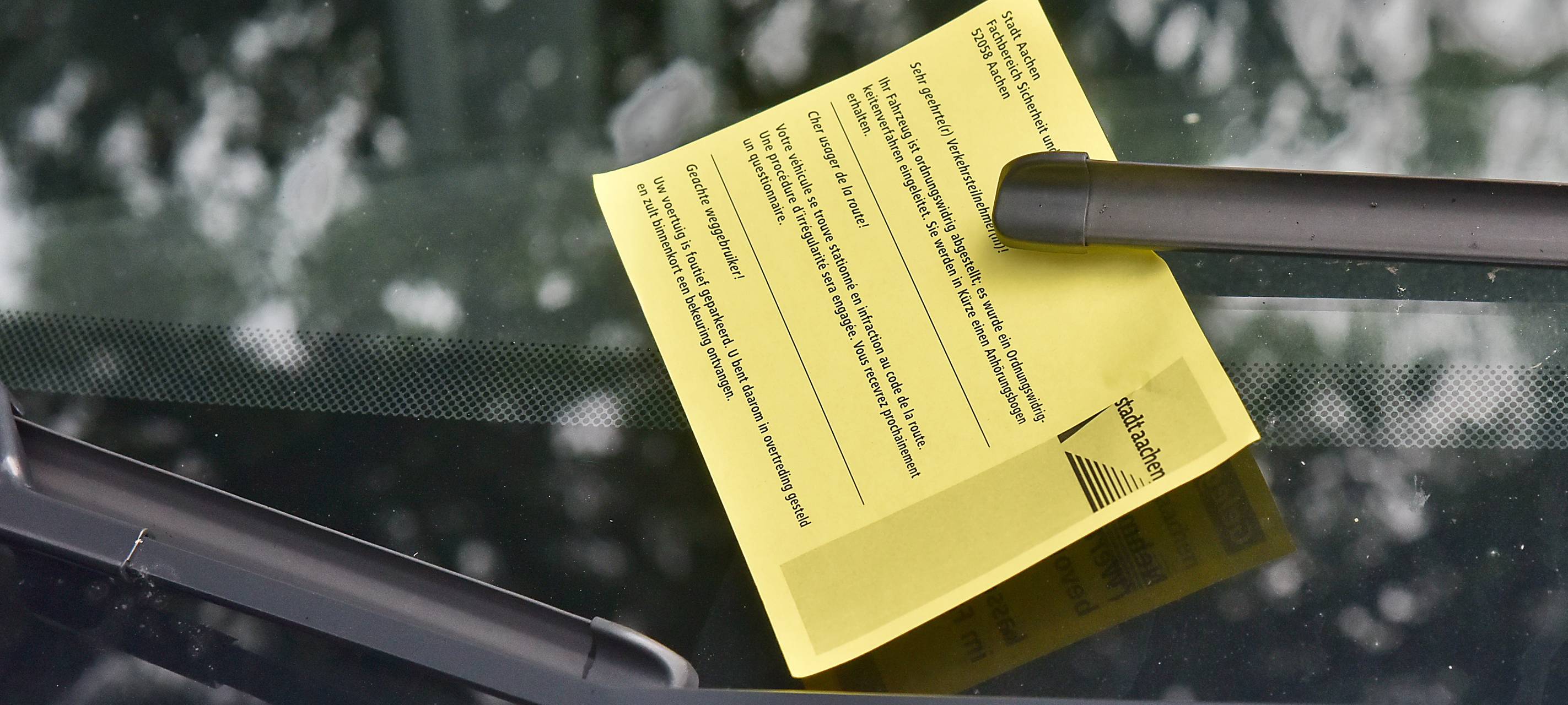 Falschparker flüchten und gefährden andere