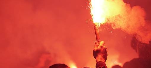 Alemannia: Remis und Fanproteste