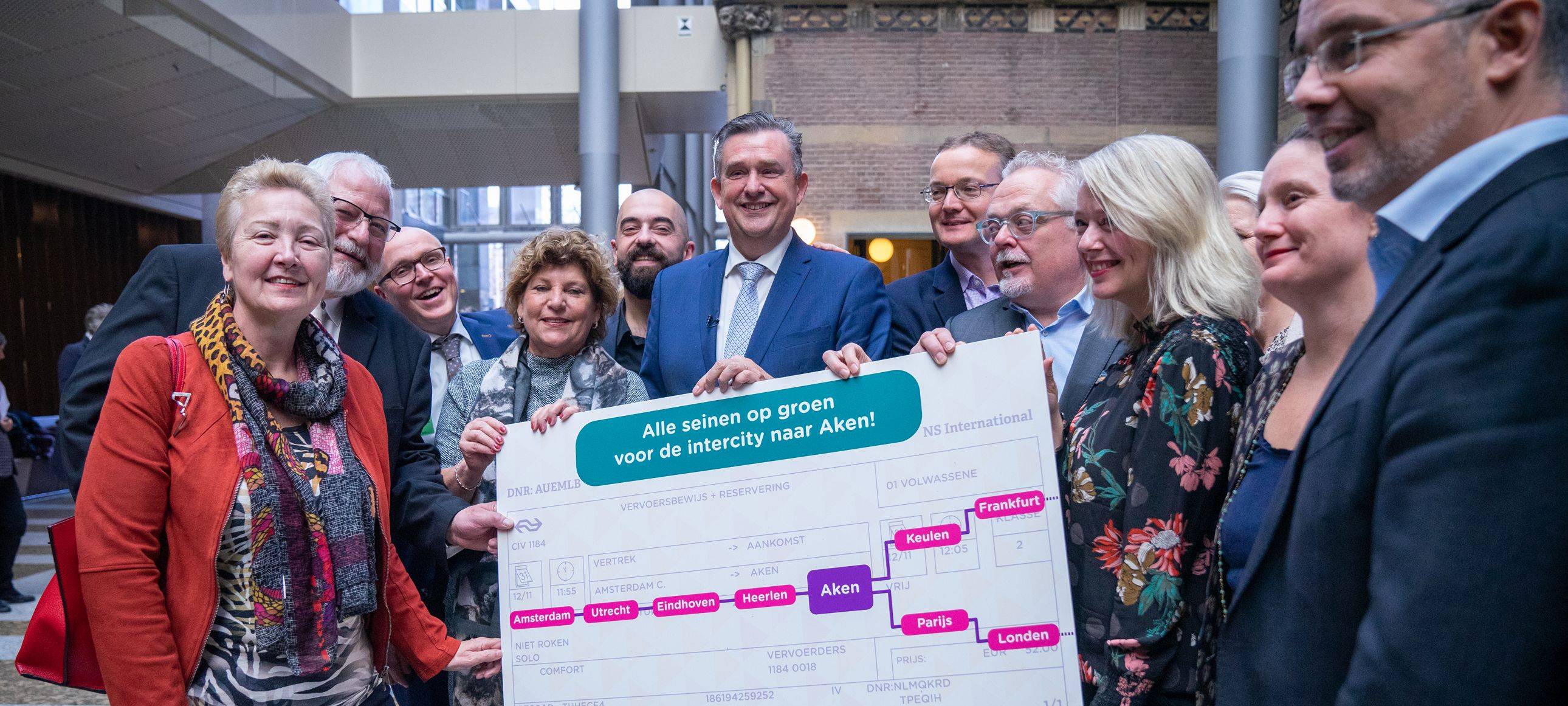 Für einen durchgehenden IC Aachen-Amsterdam