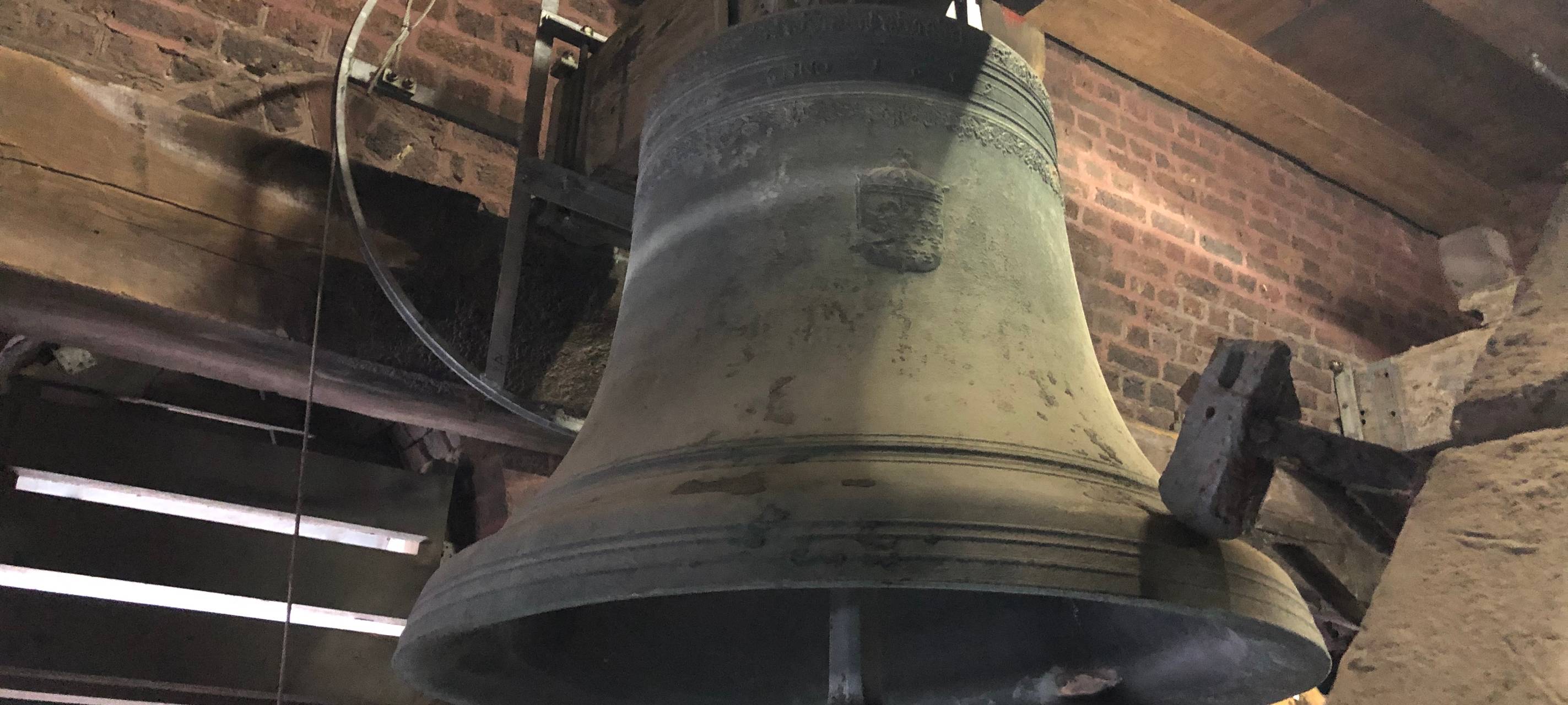 Domglocken werden gewartet