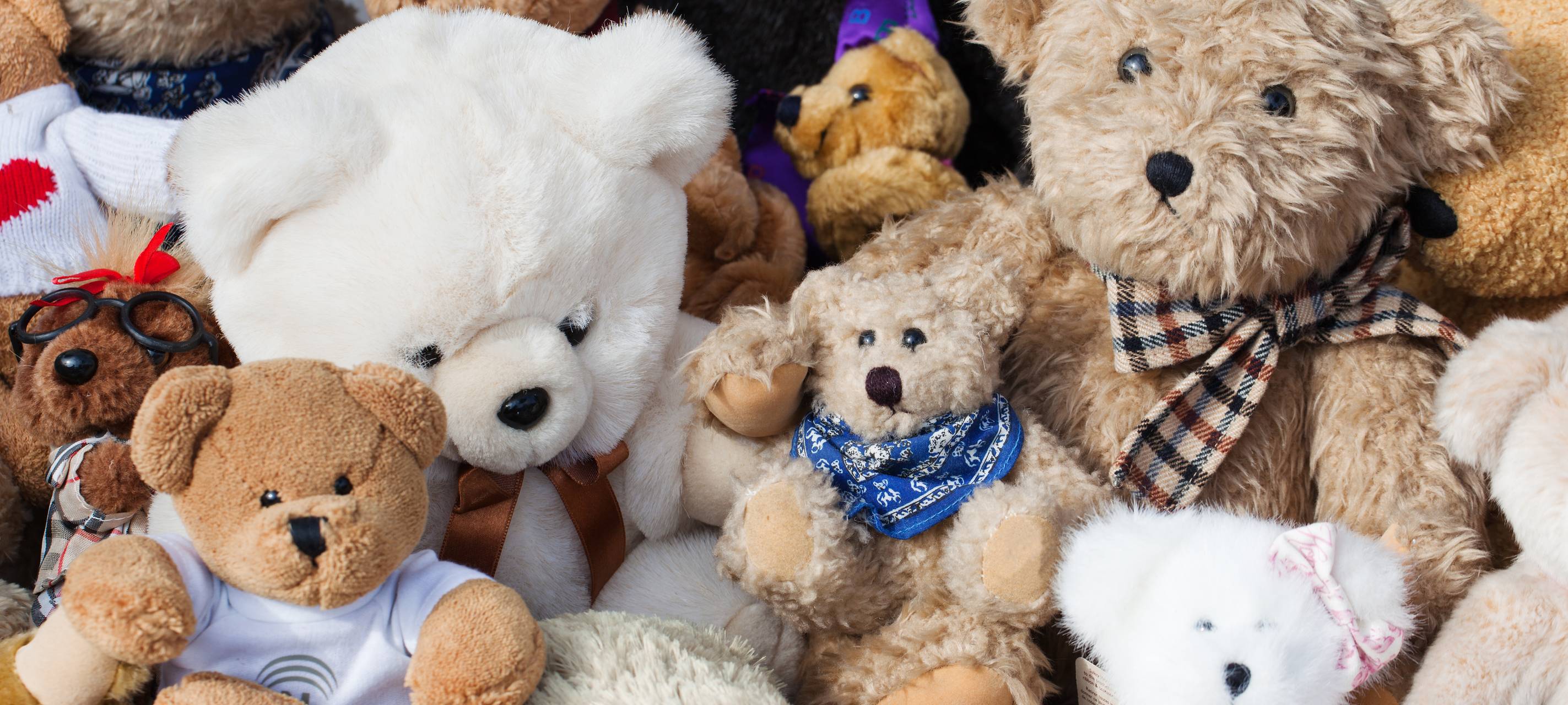 Mehrere Tausend Menschen bei Trauermarsch für Gino