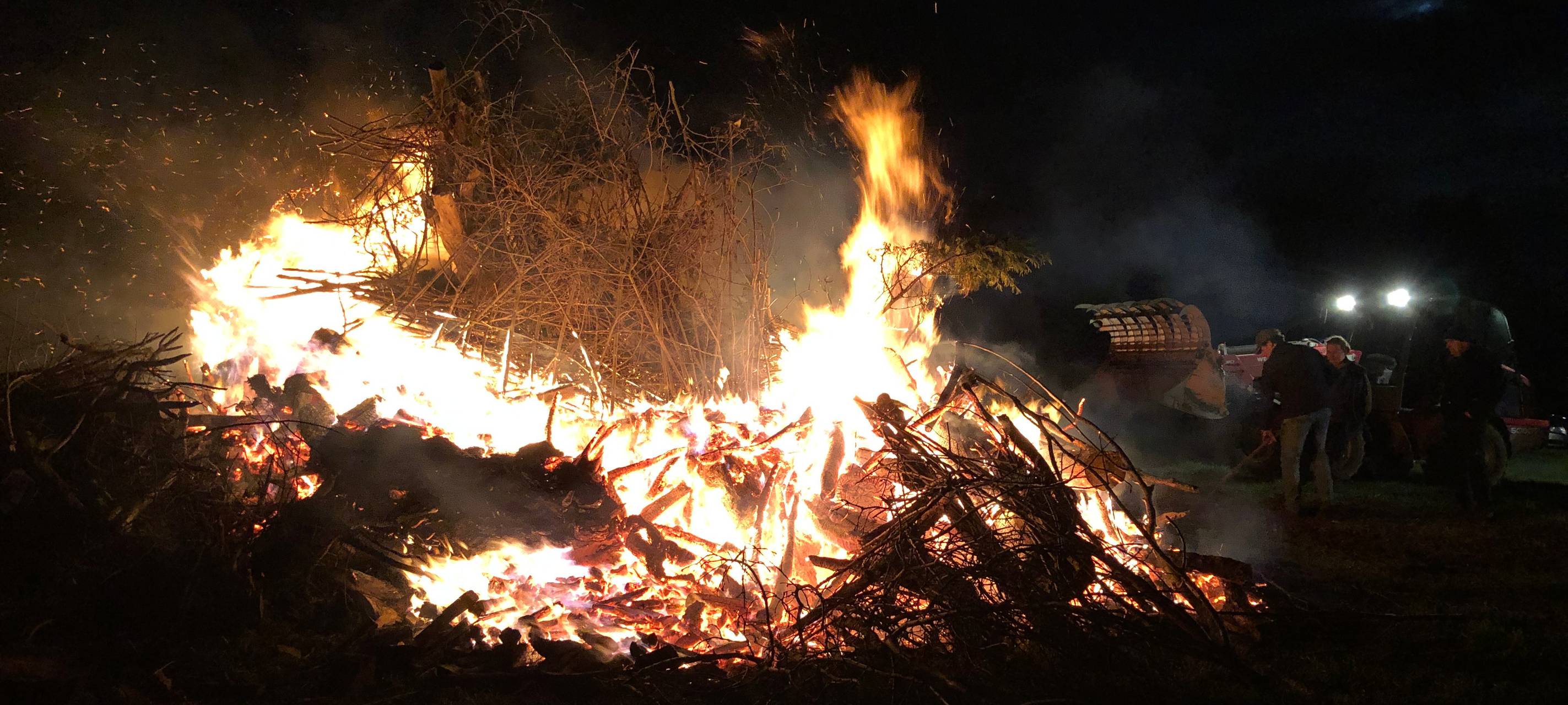 Mahnfeuer "unterwandert"