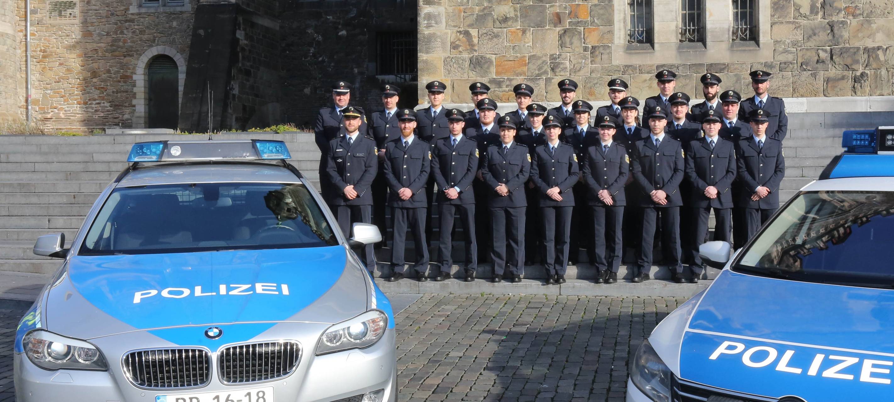 Neue Bundespolizisten vereidigt