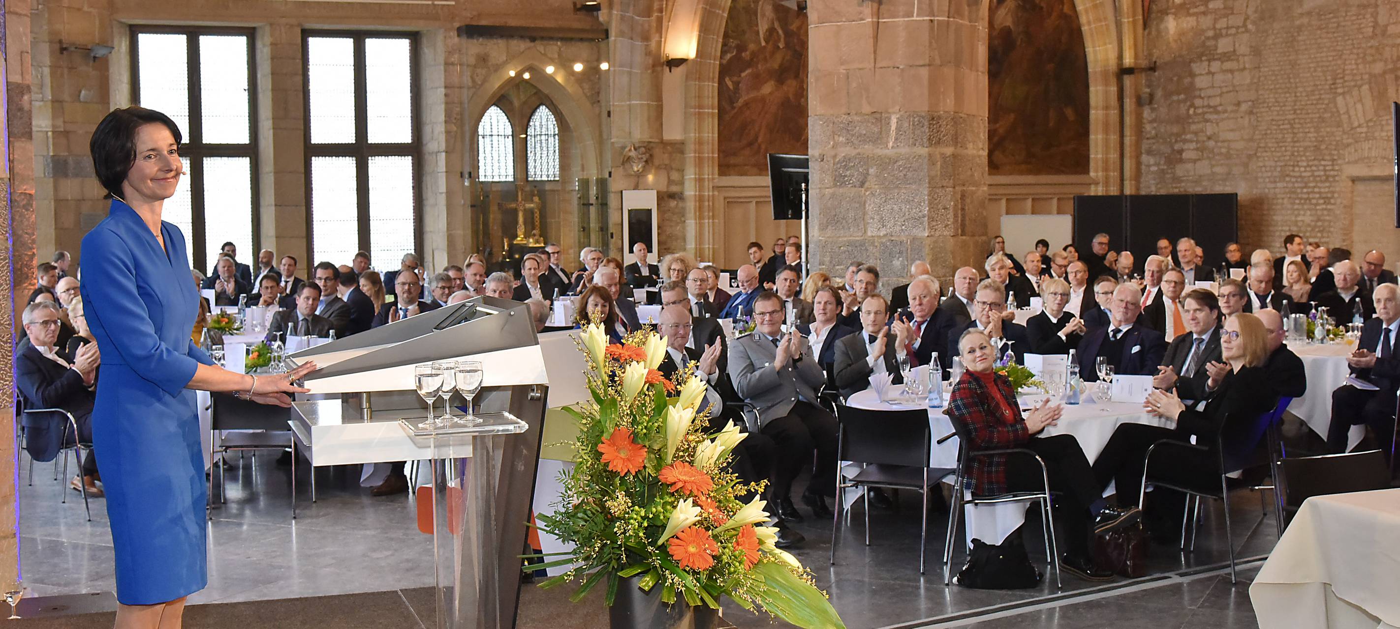 IHK Aachen: Mut zu Tatkraft und Engagement sind gefragt!