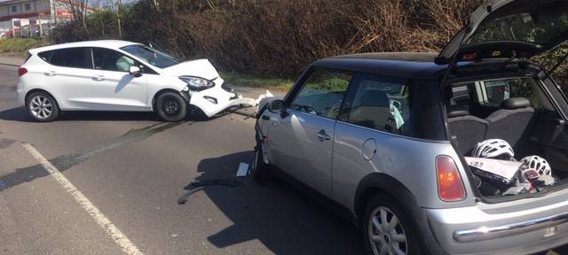 Falsche Kennzeichen, Drogen an Bord, Unfallflucht