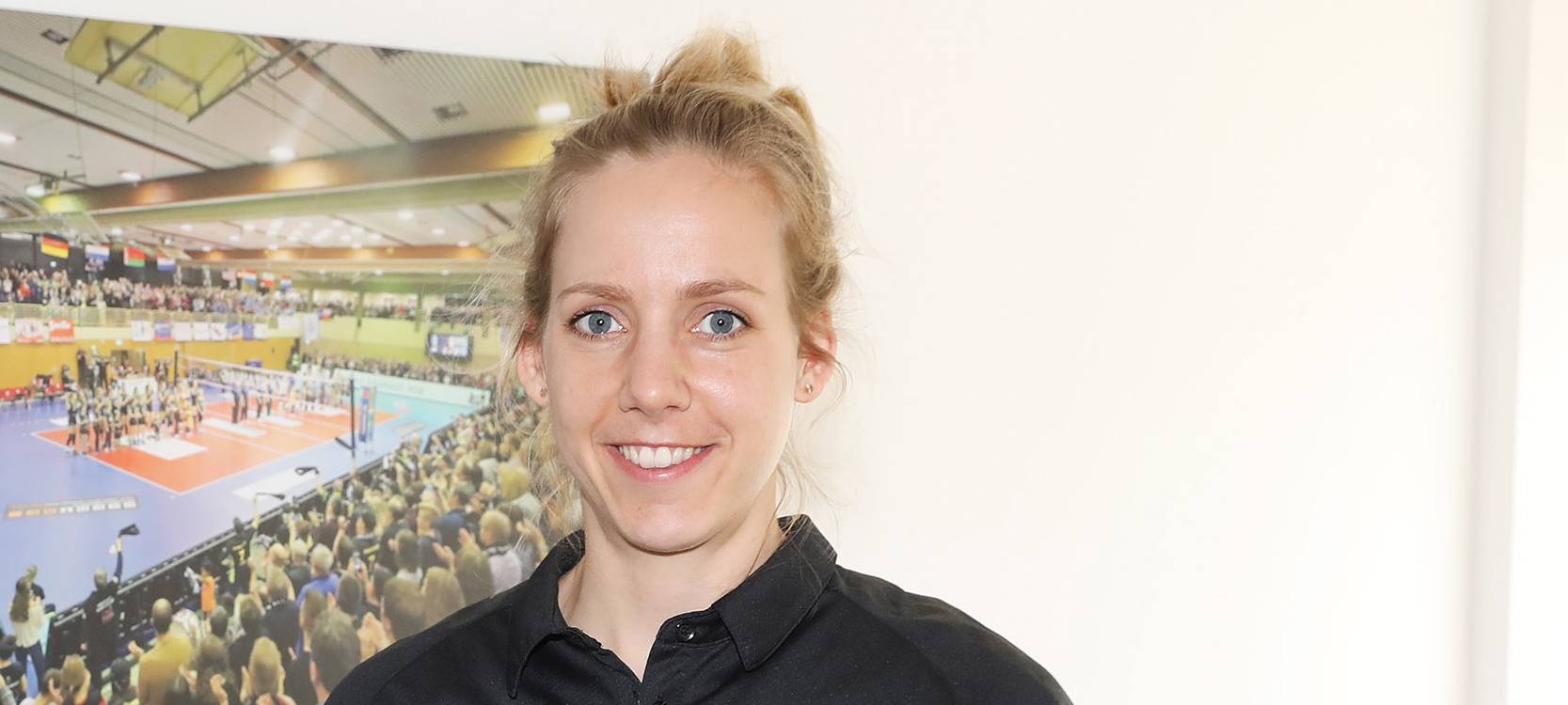 Ladies verpflichten Poll