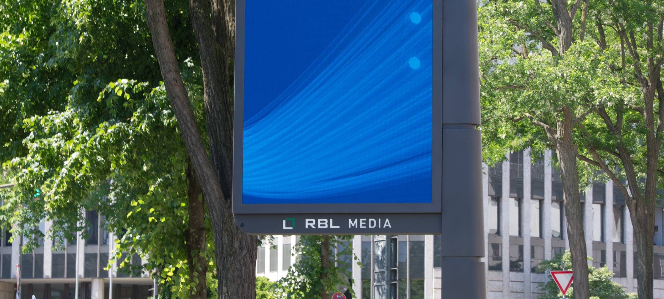 Neu in Aachen: "Digital City Flags"