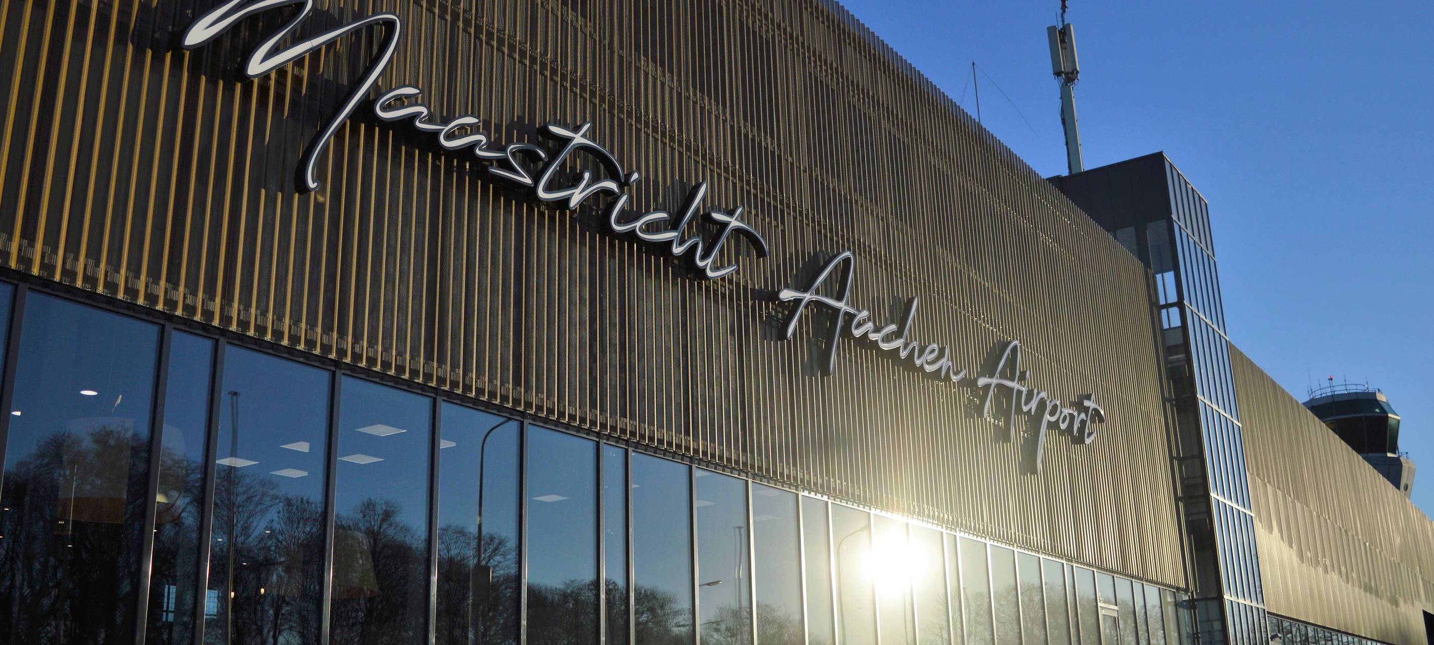 Entscheidung über Flughafen Maastricht-Aachen