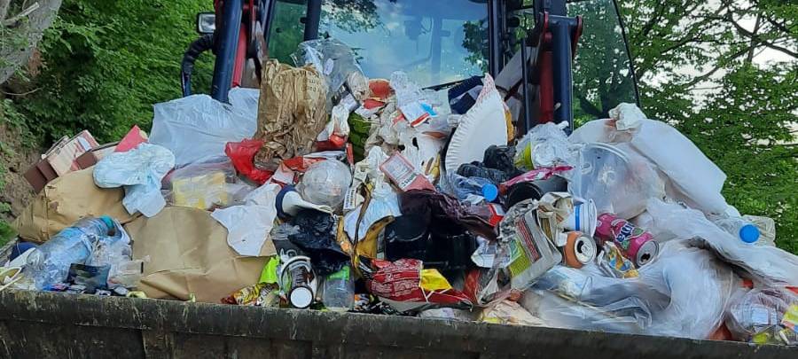 Viel Müll am Rursee