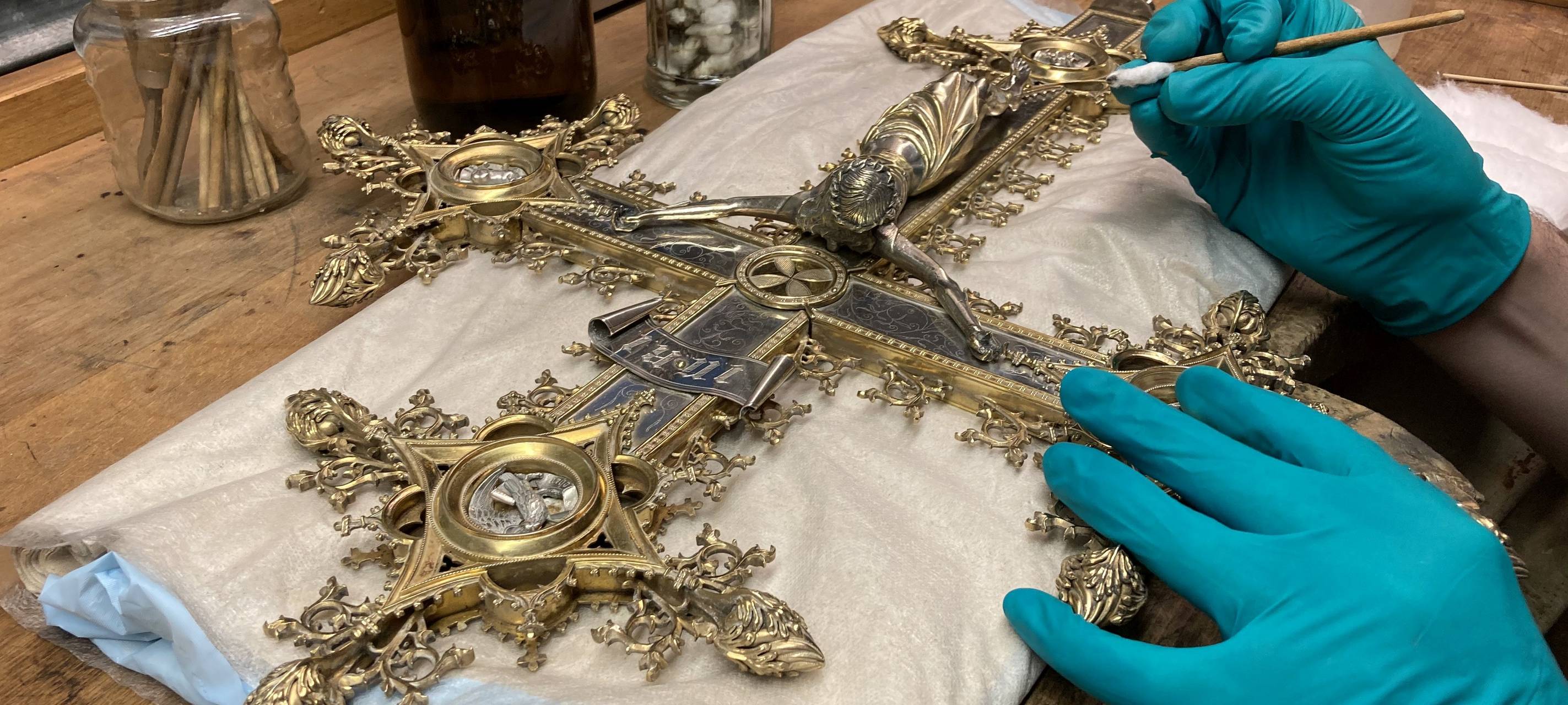 Domschatzkammer: Vorbereitung der Mittelalter-Ausstellung