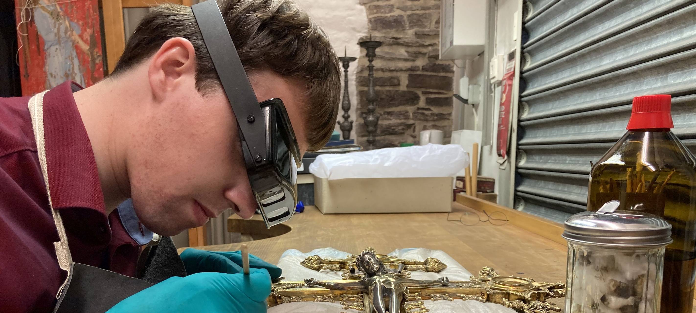 Domschatzkammer: Vorbereitung der Mittelalter-Ausstellung