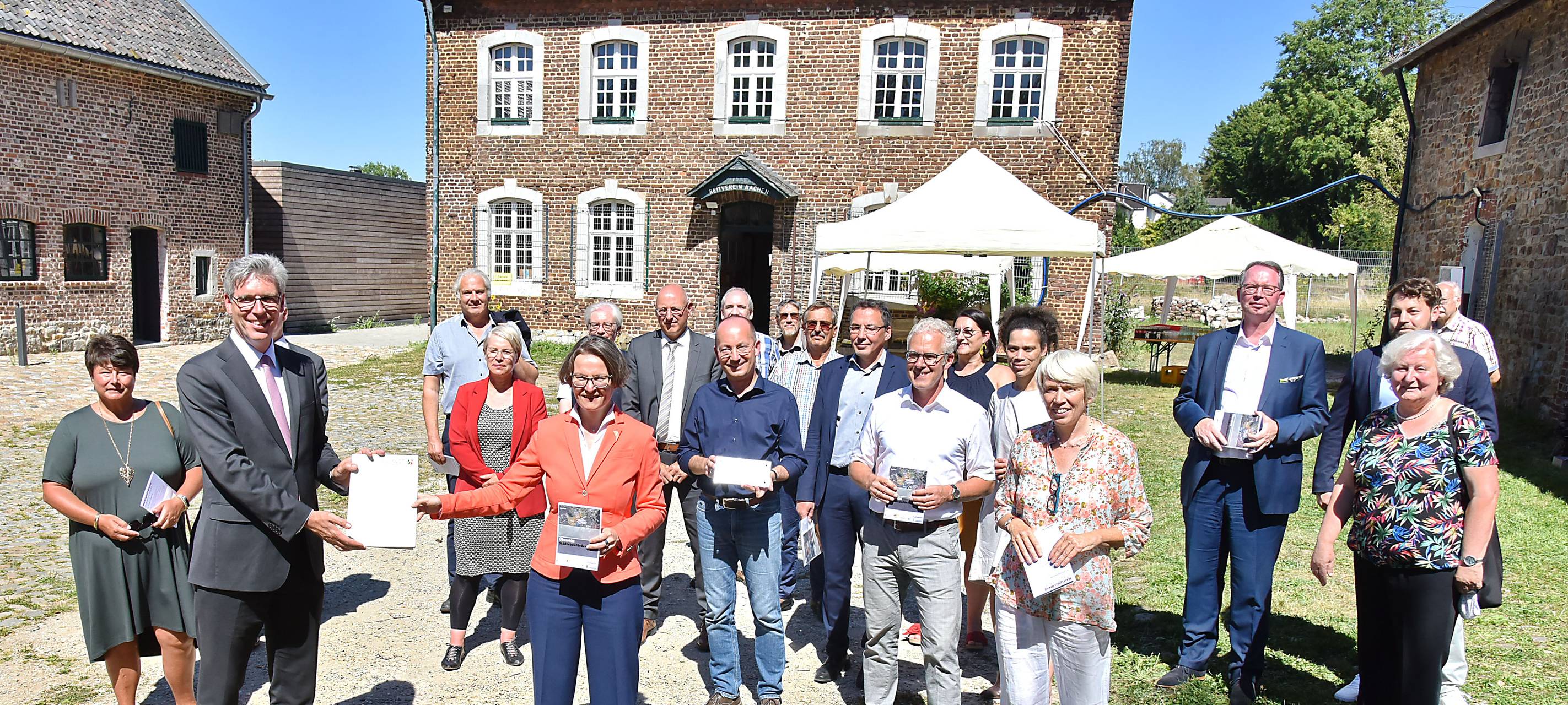 Gut sieben Millionen Euro für Aachener Projekte