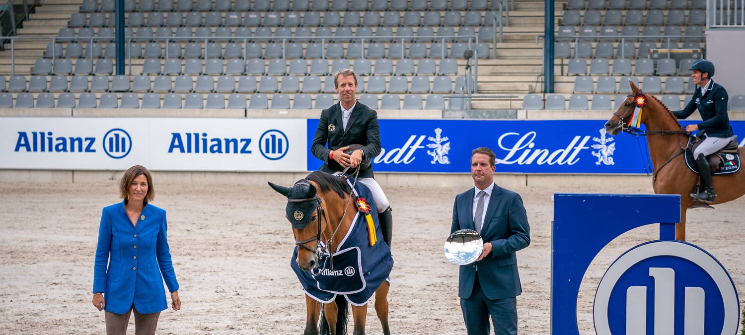 Maikel Van Der Vleuten gewinnt Großen Preis