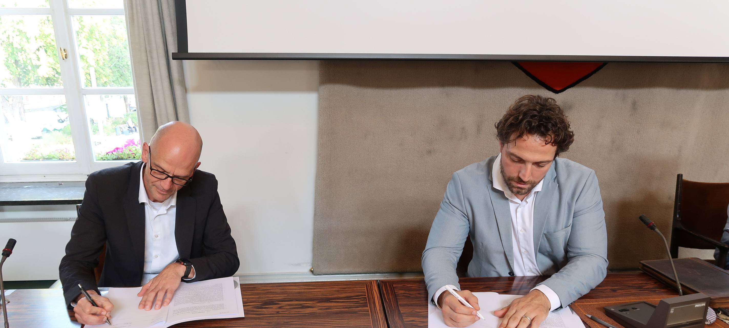 Stolberg: Schnelles Netz für Schulen und Krankenhaus