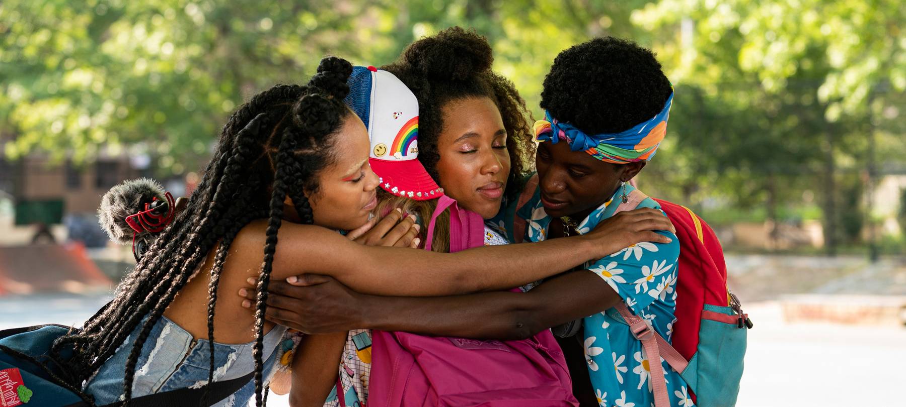 Drei der fünf Skatergirls.