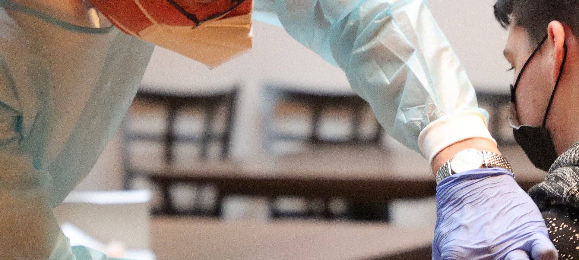 Neues zu Boostern und Tests