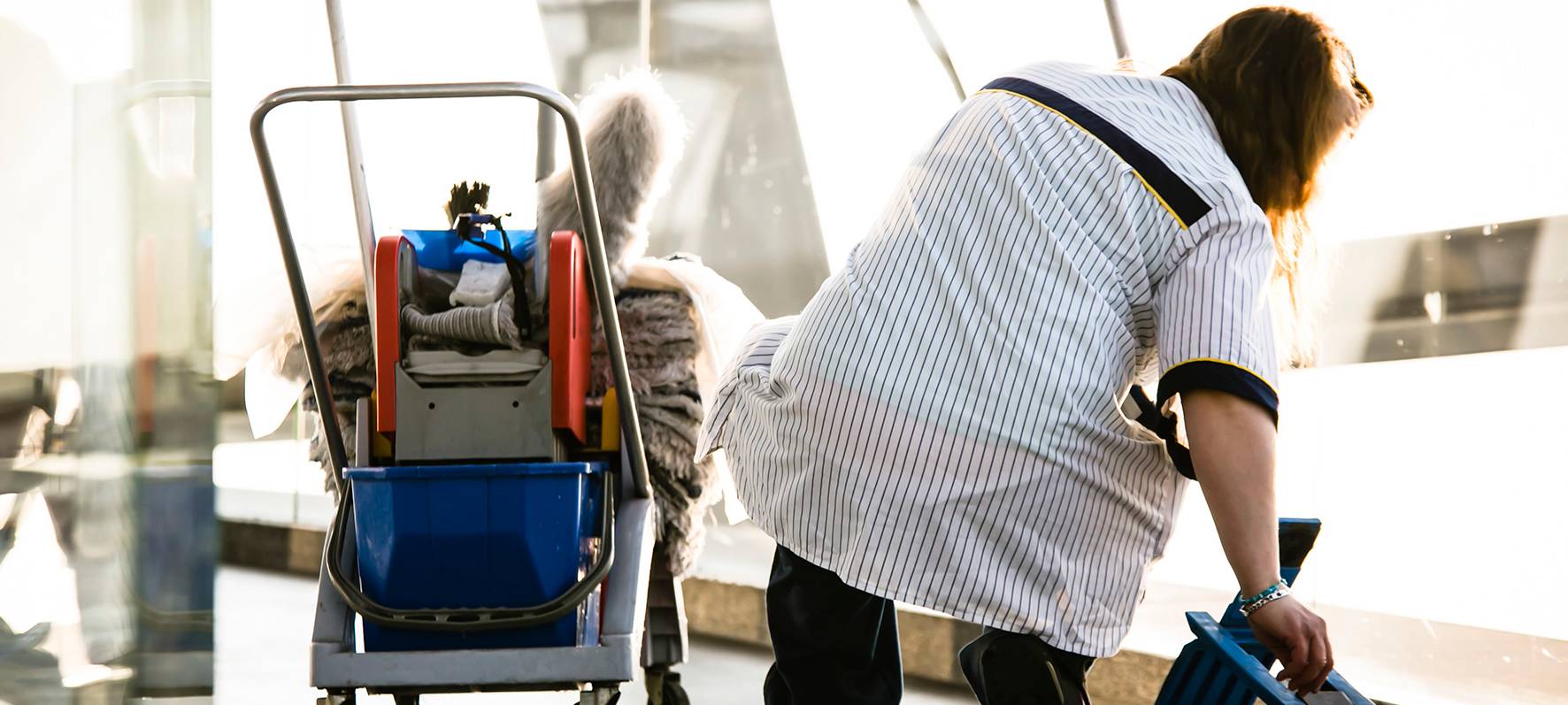 IG BAU kritisiert Maskenproblem bei Reinigungskräften