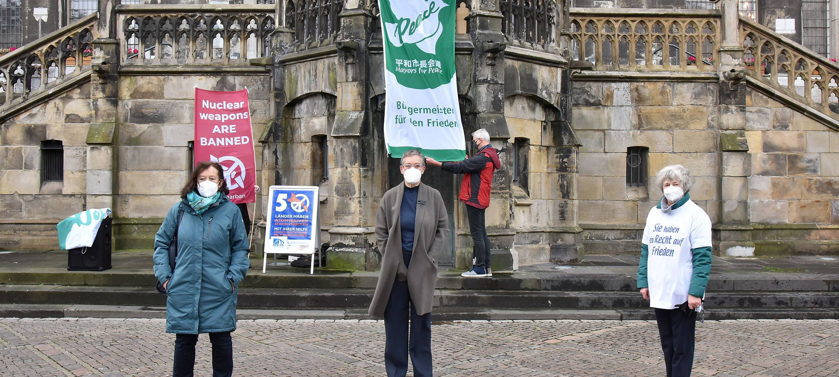 Atomwaffenverbot ist Völkerrecht