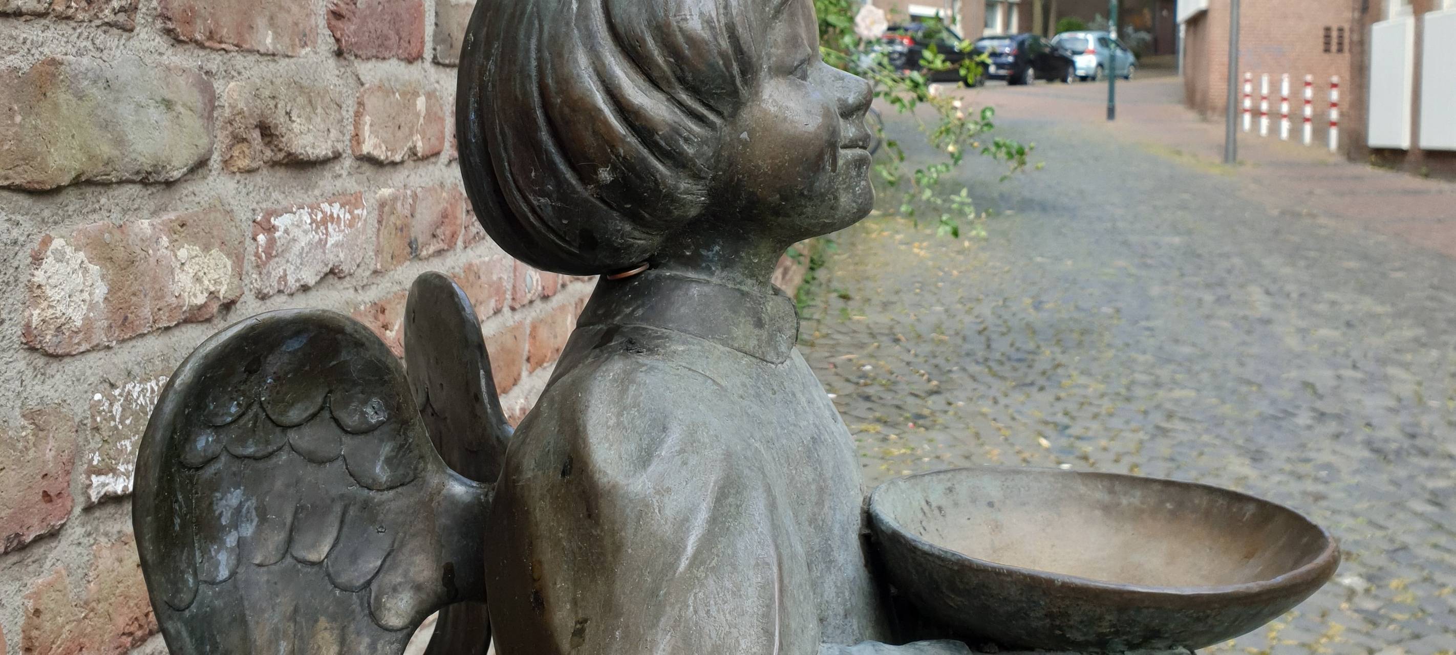 Lucy (5) wird das nächste "Streuengelche va de Rues"