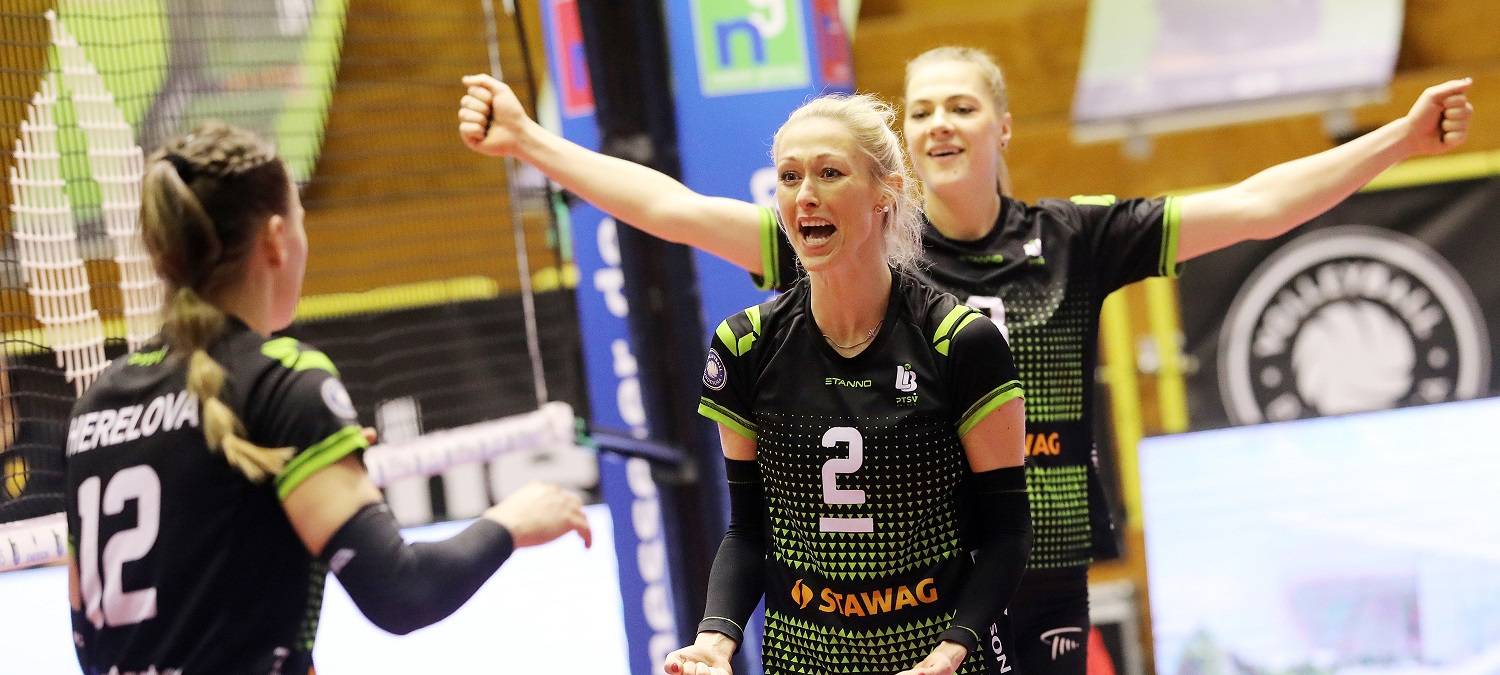 Ladies in Black gewinnen, Alemannia Aachen schafft Unentschieden