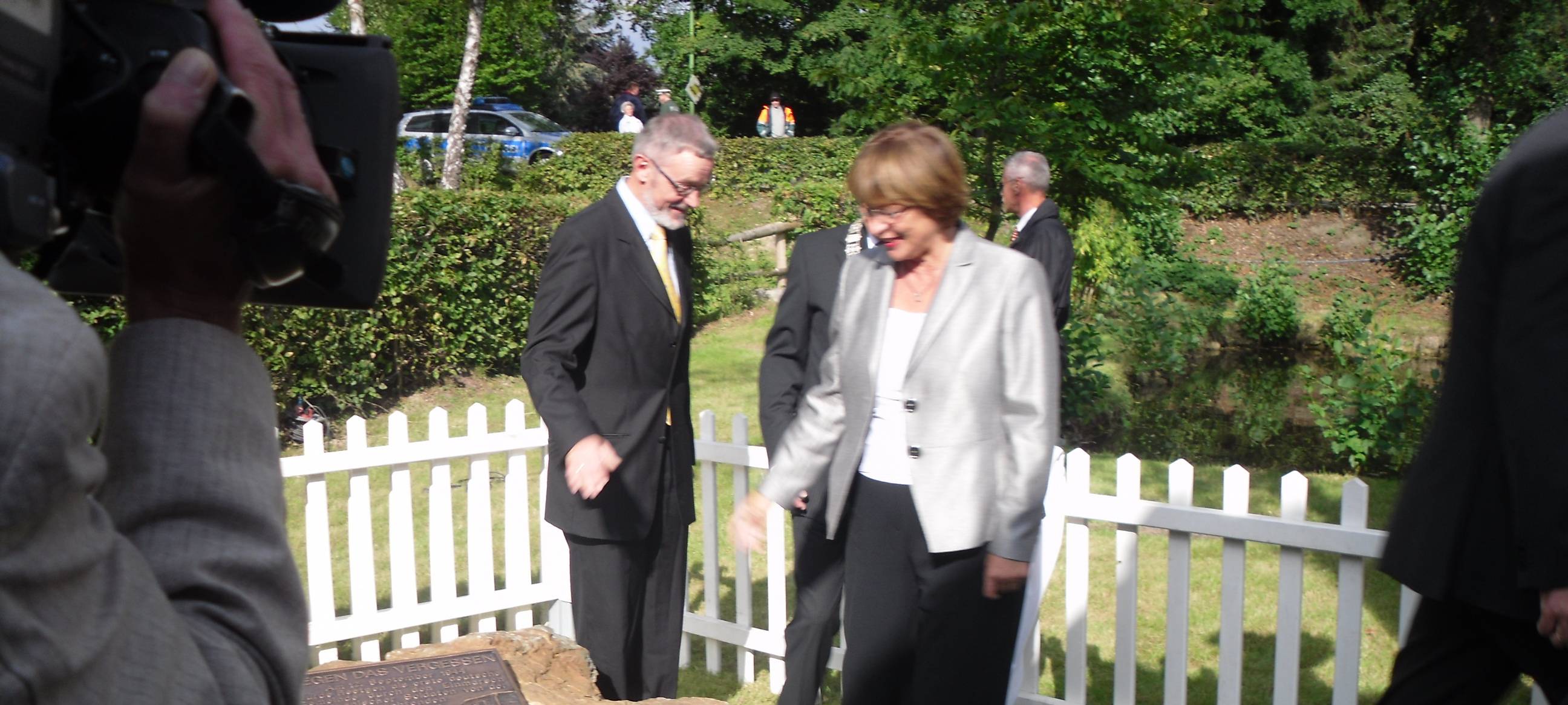 Roetgens Jugend pro "Zeitschleifen"-Ausstellungszentrum