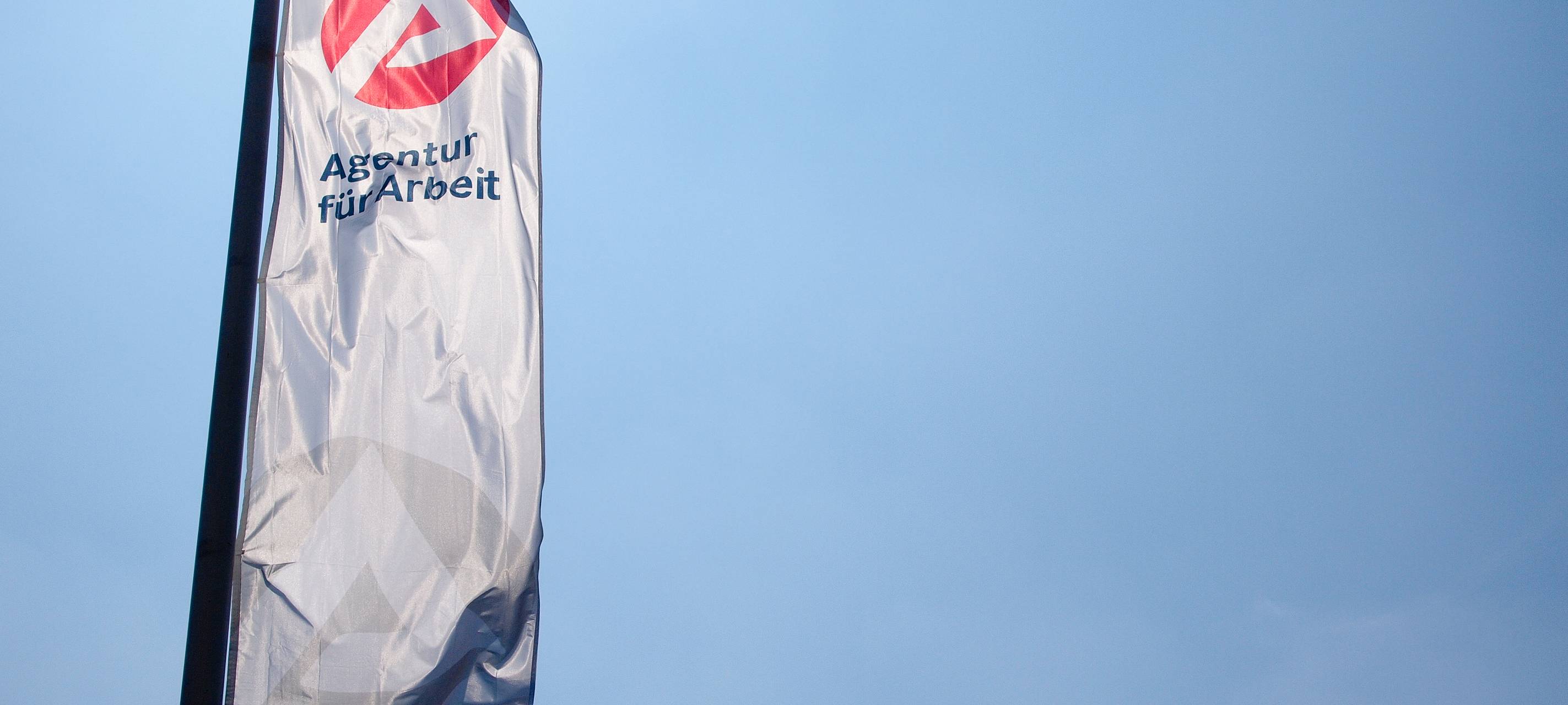 Weiter 8,2 % hier ohne Job