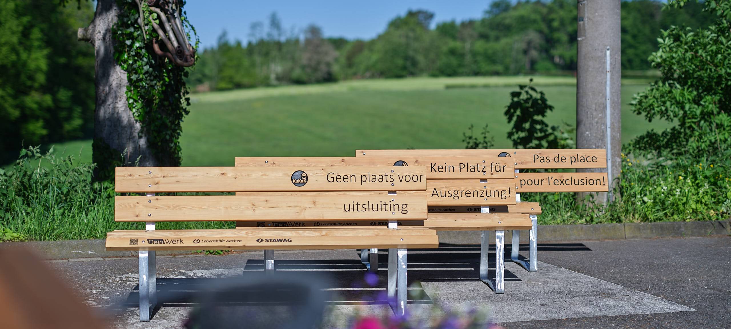 KuKuK: Sitzbänke mit Botschaft