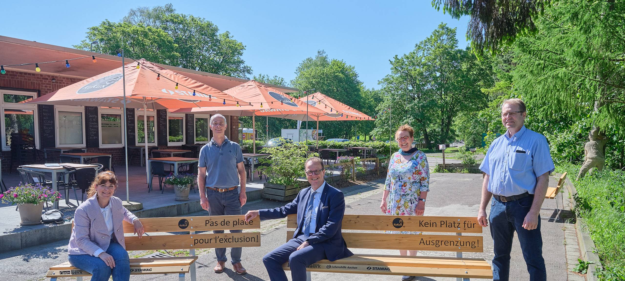 KuKuK: Sitzbänke mit Botschaft