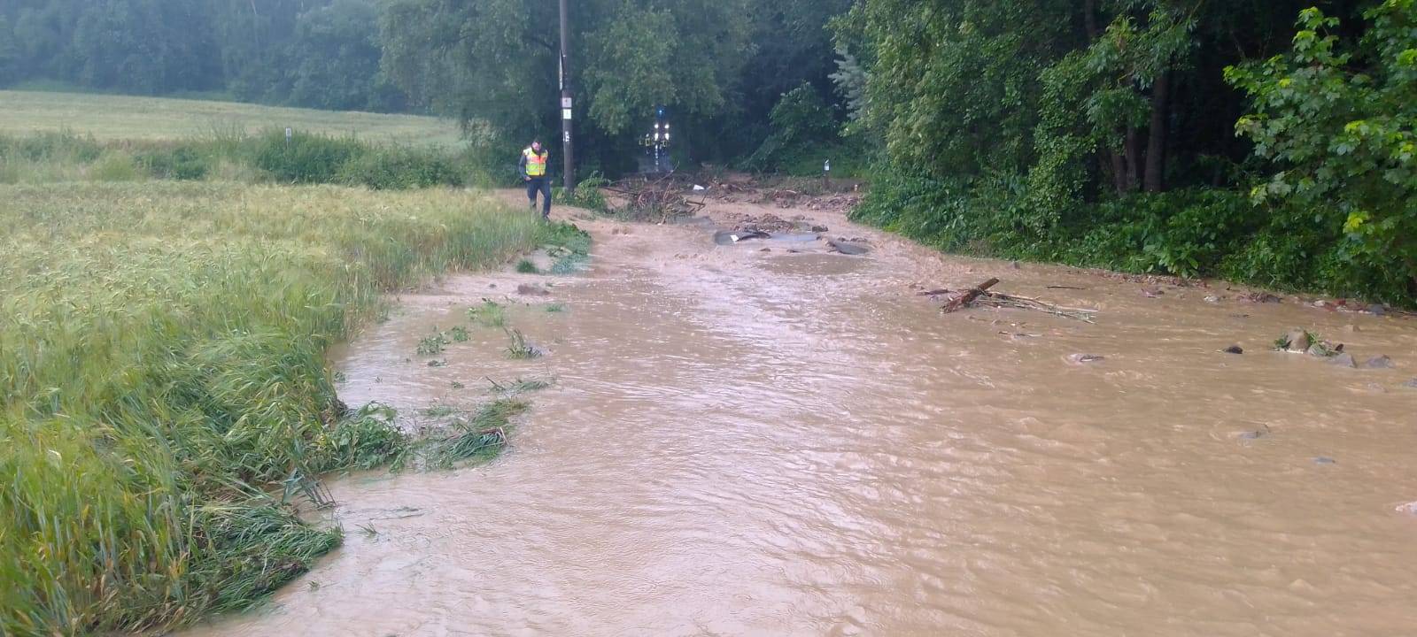 Starkregen sorgt für Überschwemmungen