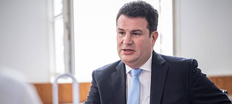 Hubertus Heil besucht Rhein-Maas Klinikum