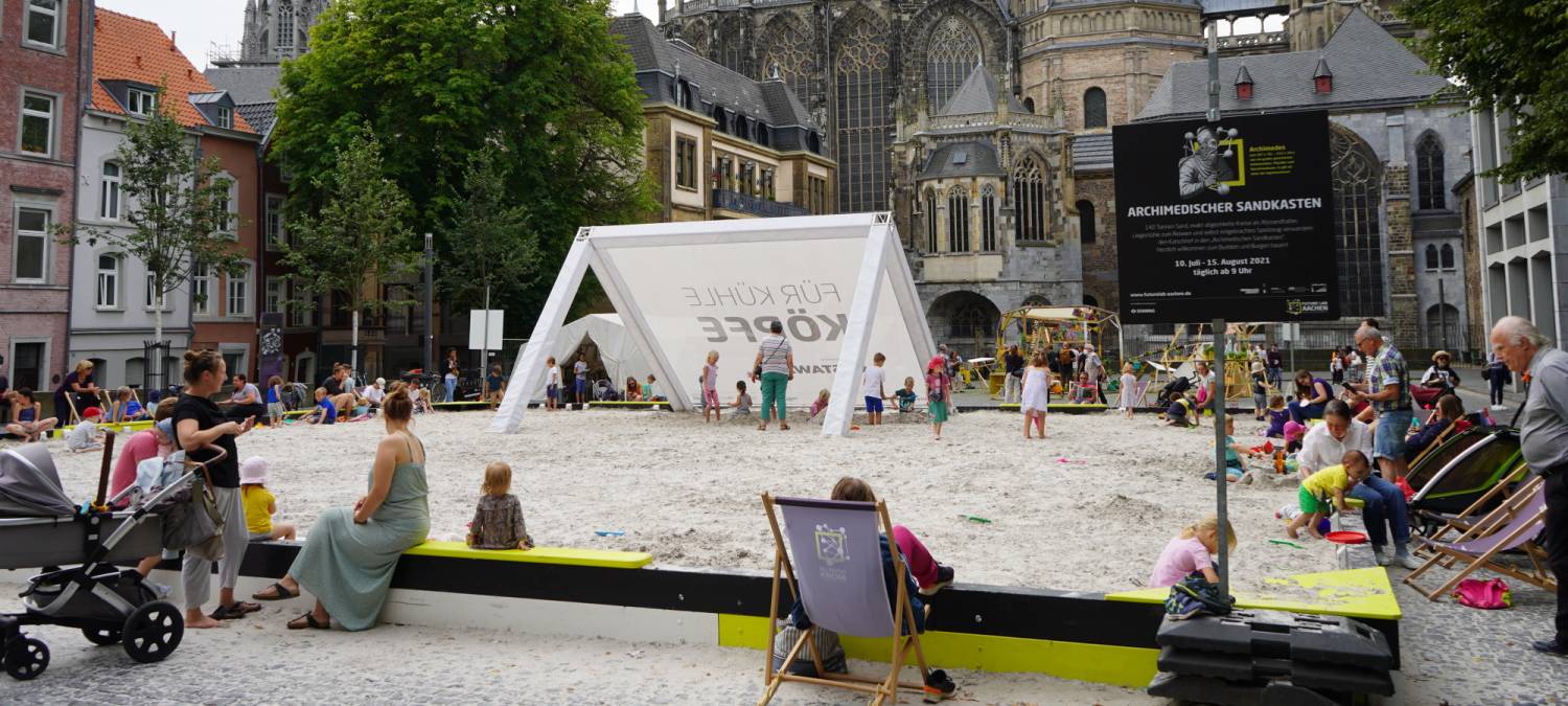 Aachen "feiert" Finale des archimedischen Sandkastens