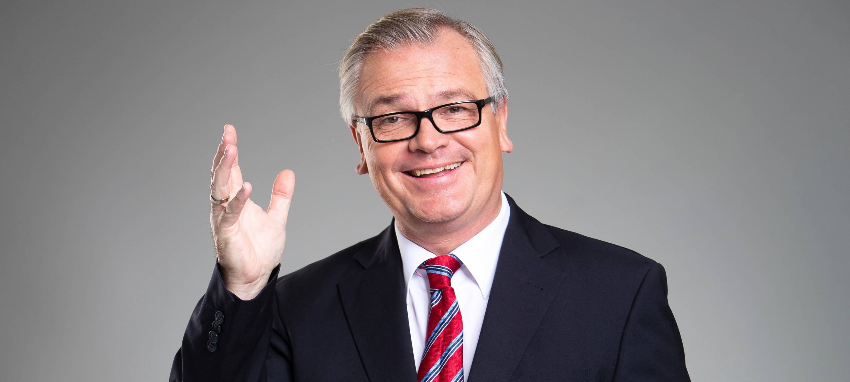 Jürgen B. Hausmann kehrt zurück