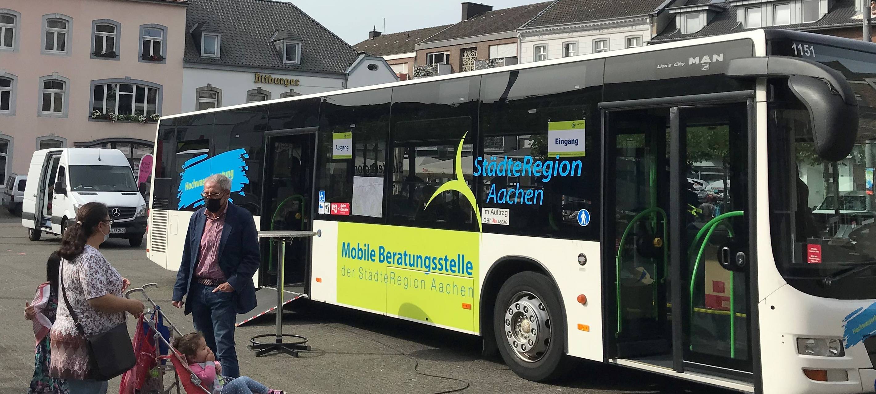 Beratung von Hochwasseropfern jetzt zentral in Aachen