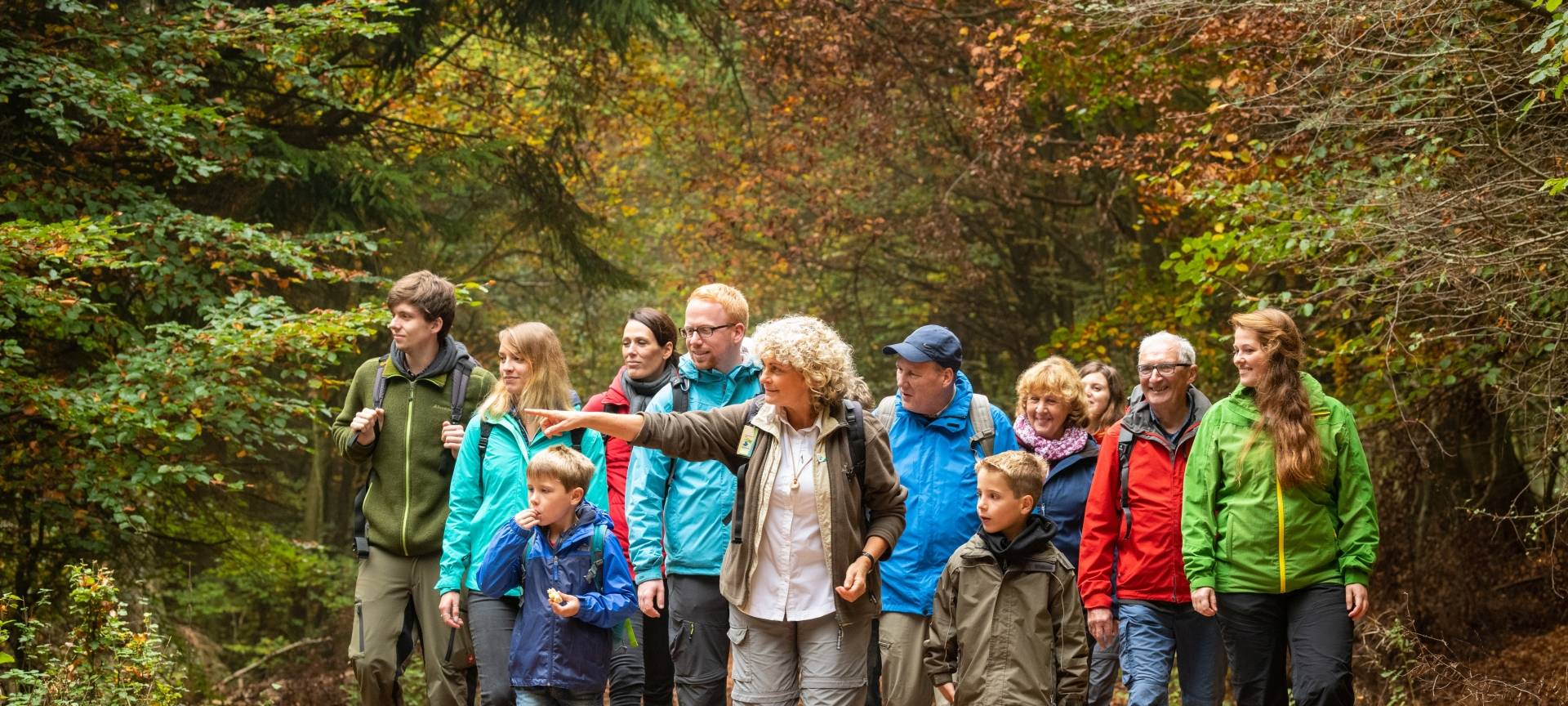 Viele neue Waldführer im Nationalpark Eifel