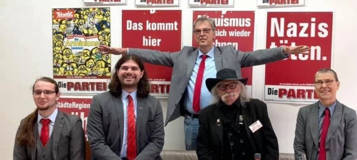 Die PARTEI stellt Direkt-Kandidaten für den Landtag vor