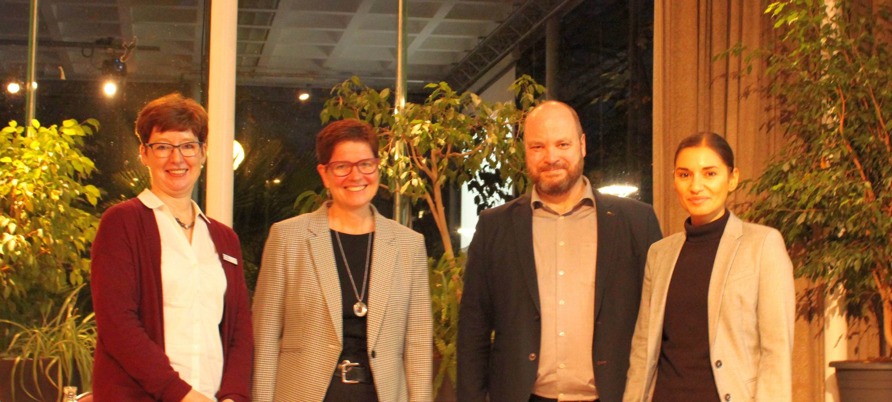StädteRegion Aachen und AOK starten Pilotprojekt "Gesundheitspartner"