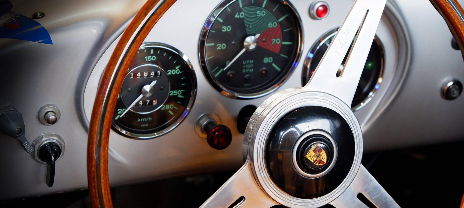 Prozess um Millionenbetrug mit Oldtimern