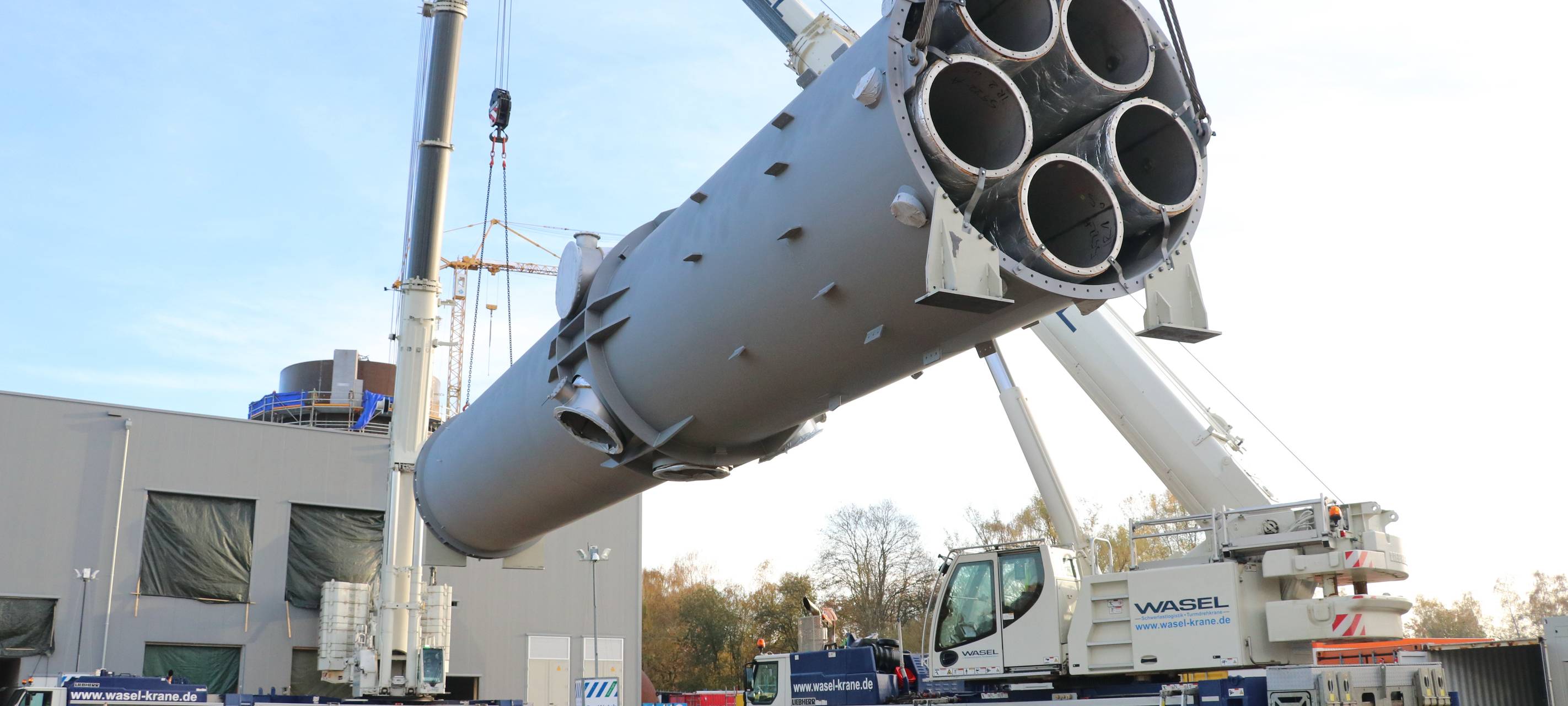Bau des STAWAG-Blockheizkraftwerks in Aachen "im Plan"