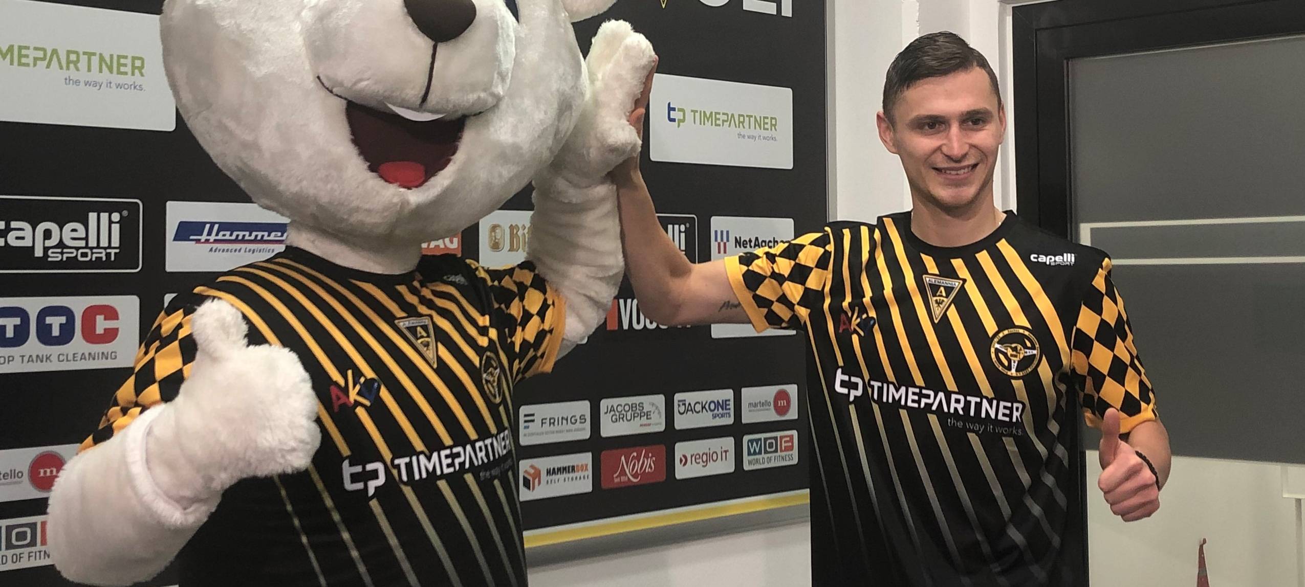 Alemannia mit AKV-Trikot