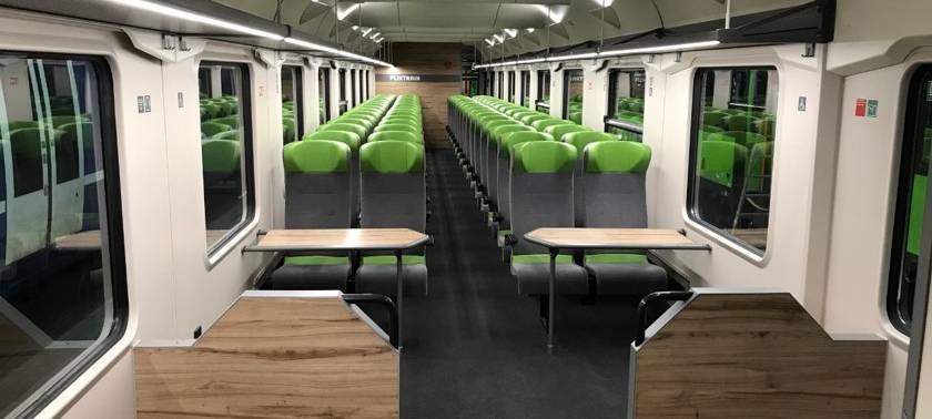 Flixtrain mit Talbot-Wagen aus Aachen