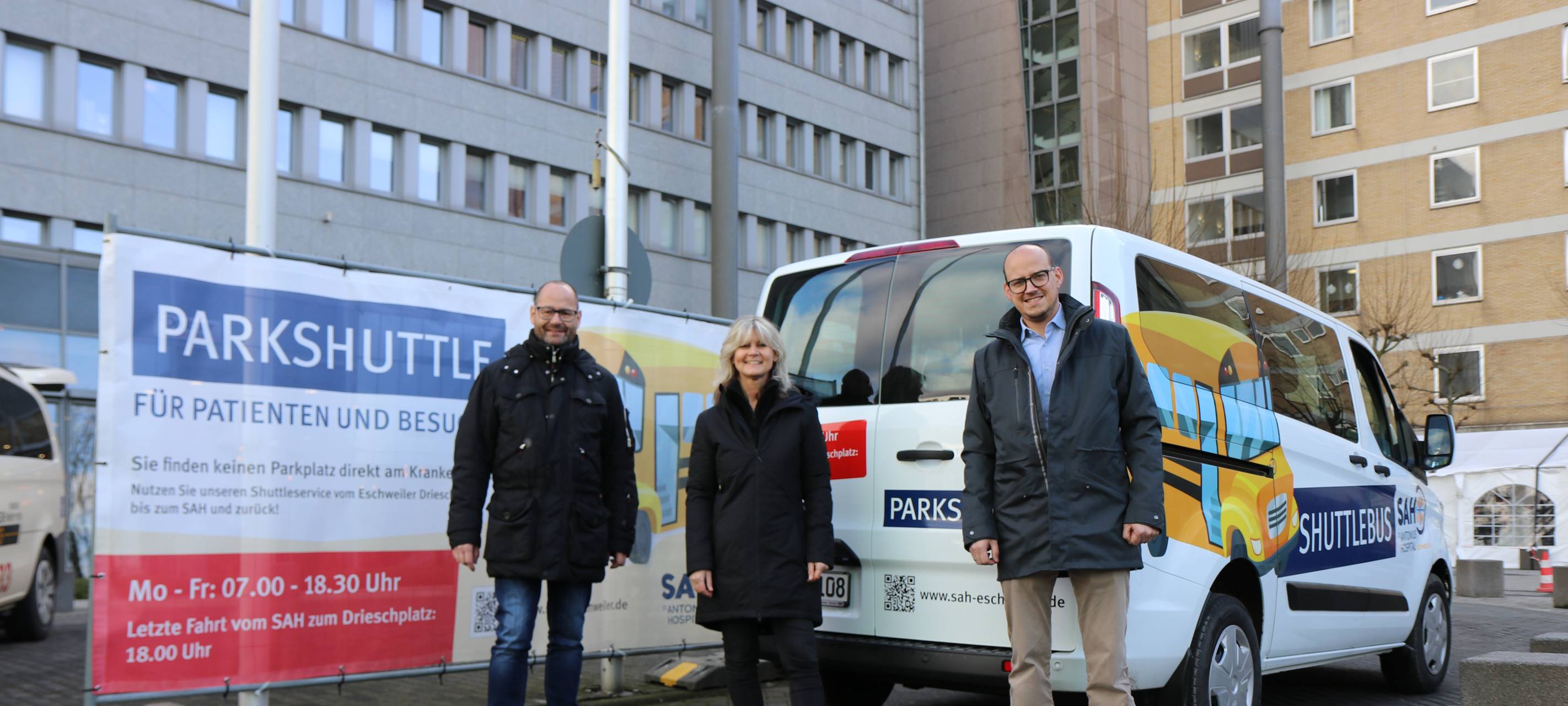 SAH entschärft Parksituation: Shuttles und neue Parkfläche