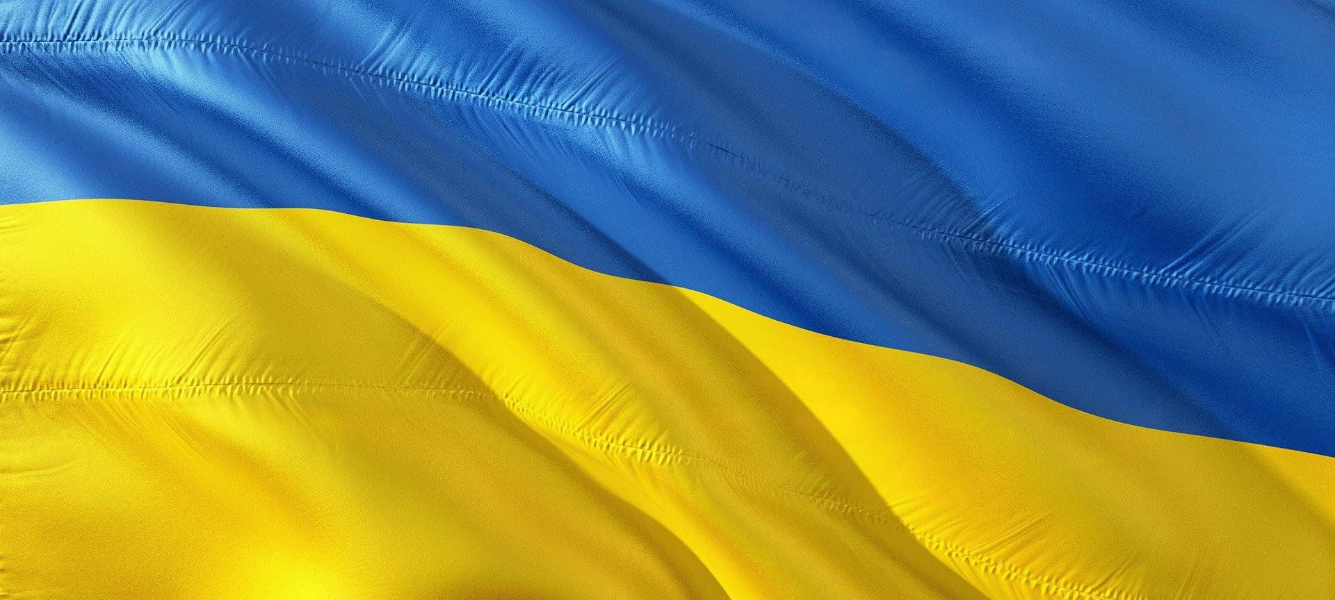 Ukraine: Erste Flüchtlinge kommen