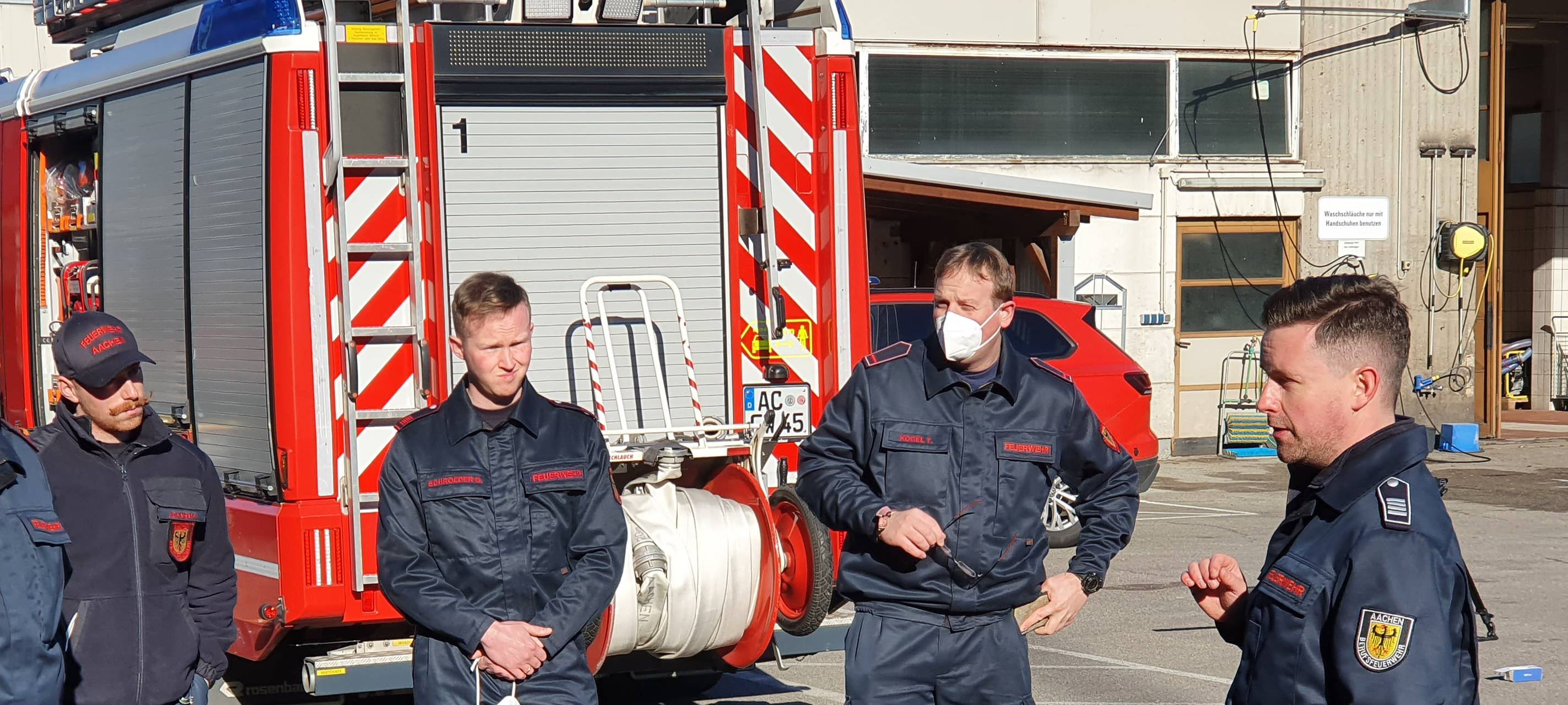 Besondere Spende: Feuerwehr-Konvoi Richtung Ukraine