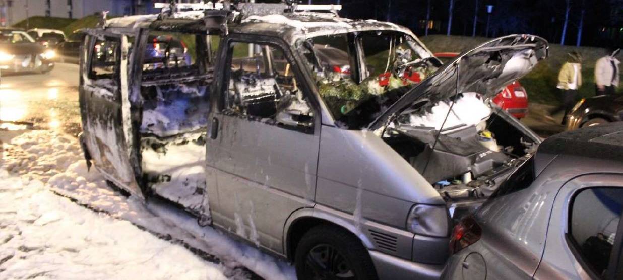 Brennende Autos im Frankenberger Viertel: Zeugensuche